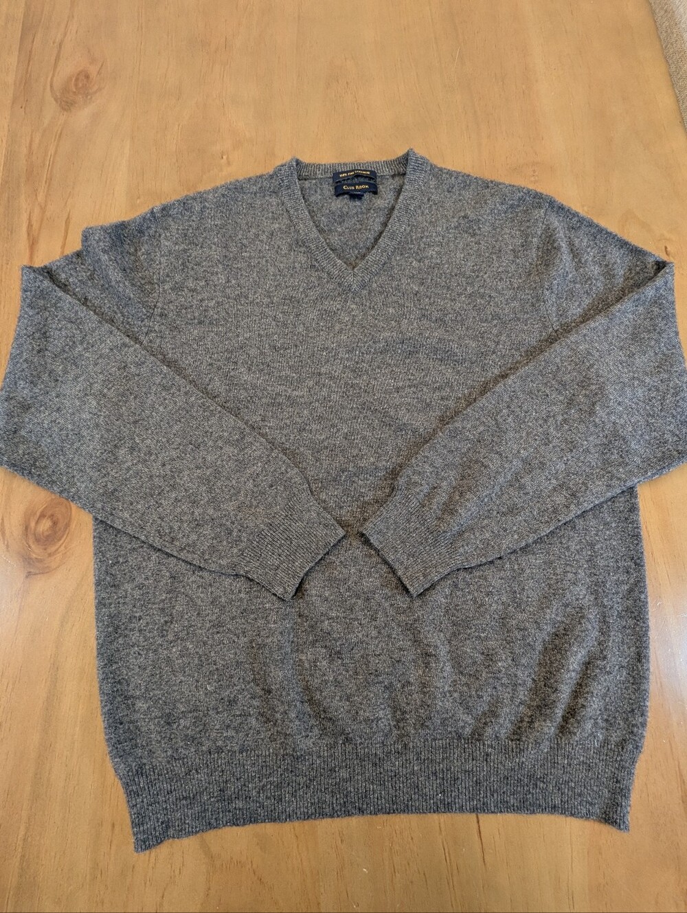 Club Room 100% Cashmere Men's Heather Gray V-Neck Sweater Size Medium